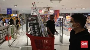 Promo Tangga Lipat Jadi Rp1 Jutaan di Transmart Full Day Sale - Tren Belanja Hemat