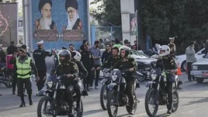 Prosesi Pemakaman Pemimpin Tertinggi Iran Ali Khamenei Resmi Dimulai dengan Hening