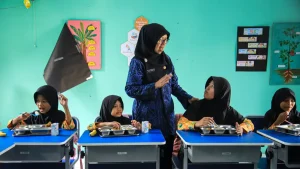 Putusan MK Soal Anggaran MBG Dinilai Nanggung JPPI Desak Berlaku di APBN 2027
