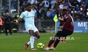 Real Madrid Umumkan Kedatangan Bek Kanan Denzel Dumfries, Penguatan Baru untuk Menguasai Liga