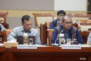 Rencana Penyeragaman Kemasan Rokok: Penting Libatkan Lintas Sektor Wamenkum untuk Kesehatan