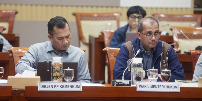 Rencana Penyeragaman Kemasan Rokok: Penting Libatkan Lintas Sektor Wamenkum untuk Kesehatan