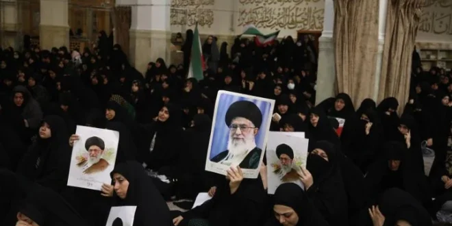 Ribuan Warga dan Ulama Pakistan Gelar Acara Penghormatan untuk Ayatollah Ali Khamenei, Serukan Persatuan Umat Islam