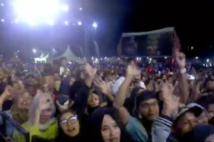 Ribuan Warga Klaten Gemeskan dengan Penampilan Para Musisi di Road to Kilau Raya MNCTV