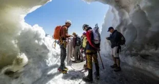 Risiko Pendakian Gunung Mont Blanc Meningkat Akibat Gelombang Panas