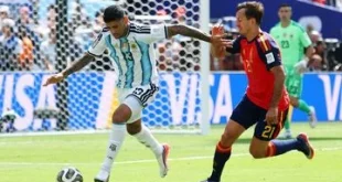 Romero Tak Salaman dengan Trump pada Pengalungan Medali Piala Dunia: Mengapa Hal Ini Terjadi?