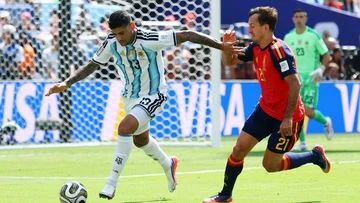 Romero Tak Salaman dengan Trump pada Pengalungan Medali Piala Dunia: Mengapa Hal Ini Terjadi?