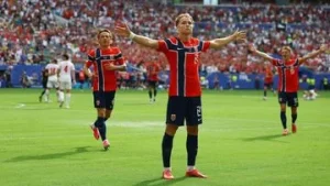 Schjelderup Cetak Gol Norwegia Unggul 1-0 atas Inggris di Menit 36, Pertandingan Sengit