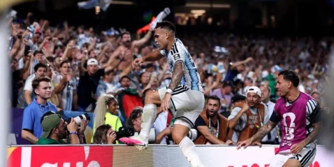 Selebrasi Liar Lautaro Martinez Lolos dari Kartu Merah Begini Penjelasan FIFA