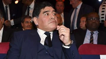 Sidang Kematian Maradona Berlanjut: Pengacara Menghadapi Persidangan yang Penuh Ketegangan