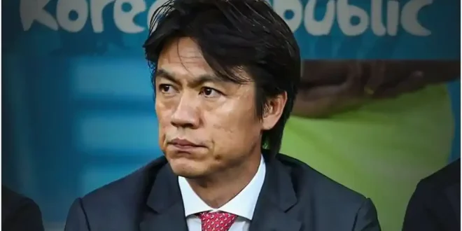Solidaritas Pelatih: Moriyasu Bela Hong Myung-bo di Tengah Kritikan Pedas Fans Korea Selatan
