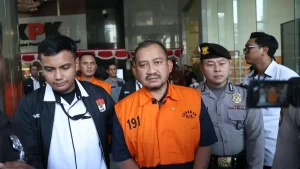 Staf KPK dari Kepolisian Jadi Tersangka Kasus Pemalang, Diduga Peras Bupati Anom: Keterlibatan Petugas di Komisi Pemberantasan Korupsi (KPK) Dibongkar