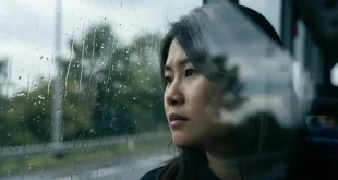 Stephanie Rilis Single tentang Penyesalan dan Kehilangan Memeluk Sekali Lagi, Membuat Pendengar Terharu