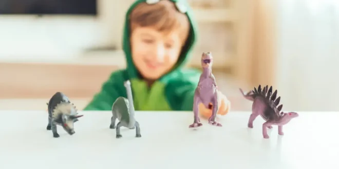 Suka Dinosaurus dan Kereta Api Saat Kecil? Ini 9 Ciri Langka Saat Dewasa