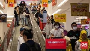 Tangga Lipat di Transmart Full Day Sale Diskon Nyaris Separuh Harga, Ini Kesempatan Emas!