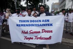 Tangis Dosen Bandung: Imam Akhmad Curhat Sulitnya Jadi Dosen ASN di Indonesia