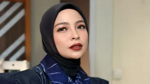 Tantri Kotak Rilis Debut Solo Ibu Pekerja Lagu Emosional tentang Cinta Lelah dan Pengorbanan Seorang Ibu