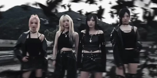 Teaser MV SHOW DOWN Resmi Dirilis QWER Tampil dengan Aura Baru yang Memukau