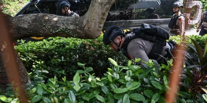 Teror Bom SD hingga Sopir Truk Tabrak JPO: Kriminal Sepekan yang Mengkhawatirkan