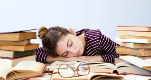 Tips Sukses Belajar: Mengatasi Rasa Kantuk dengan 5 Cara Efektif