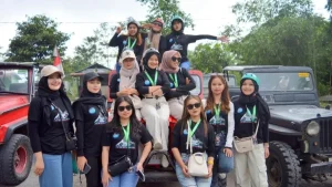 Transformasi Konten Kreator: Dari Pembuat Konten Jadi Pemilik Bisnis yang Sukses