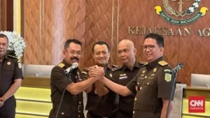 Wakil Jaksa Agung Asep Nana Mulyana Jampidsus Kuntadi: Membangun Kepercayaan Publik