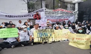 Wakil Ketua Komisi II DPR Usulkan Gaji Guru PPPK Daerah Dibiayai Pemerintah Pusat, Meningkatkan Kesejahteraan