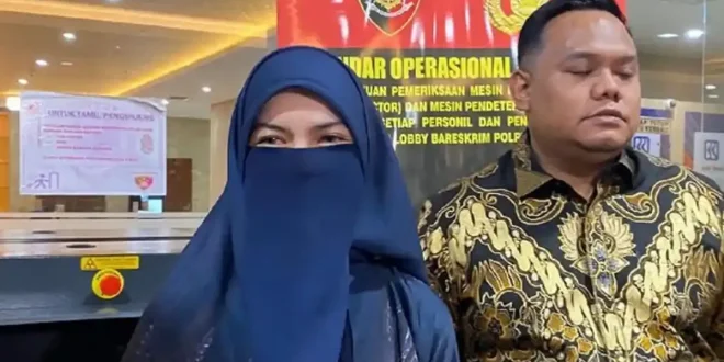 Wardatina Mawa Kenang 7 Tahun Bersama Insanul Fahmi Setelah Resmi Bercerai