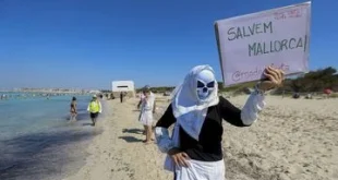 Wisata Berlebih di Mallorca: Ribuan Warga Mengusir Wali Kota