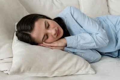 5 Langkah Simpel Cepat Rileks Dari Pijat Titik Anmian hingga Stop Kopi Sore: Cara Mengurangi Stres