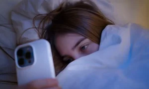 5 Perubahan Mengerikan pada Tubuh Anda jika Tidur Larut Malam atau Begadang