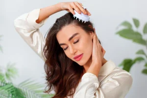 6 Cara Mengatasi Rambut Kering di Rumah Tanpa Harus ke Salon