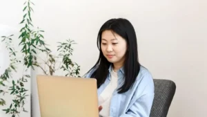 6 Hal yang Sebaiknya Tidak Ditanyakan kepada AI Menurut Psikologi Apa Sajakah Itu: Mengenal Batasan Teknologi