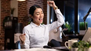 7 Aturan yang Diterapkan Orang Bebas Stres saat Kerja Menurut Psikologi Hidupnya Full Tenang