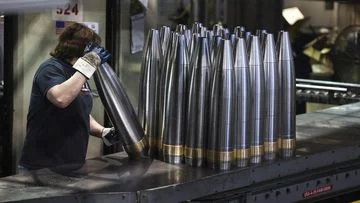 Amunisi Menipis Lawan Iran AS Tekan Produsen Senjata Genjot Produksi: Tantangan Baru Bagi Industri Pertahanan