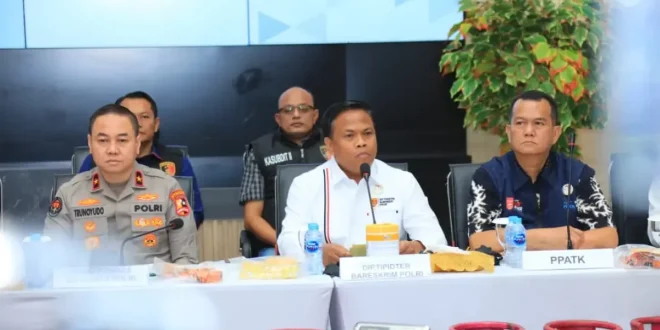 Anton Timbang Muncul Bersama Kadin di Istana Polri: Keputusan Penahanan di Tangan Penyidik