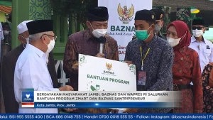 Baznas RI Kolaborasi Salurkan Bantuan Ekonomi di Gresik Lewat Zmart, BUMi, dan Santripreneur