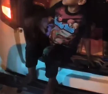 Bocah Nekat Sembunyi di Bagasi Taksi Online: Kisah Driver Kaget