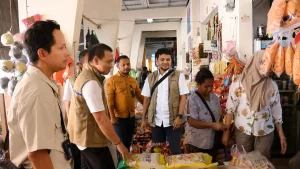 BULOG Pastikan Beras SPHP Melimpah di Pasar Alor untuk Warganya