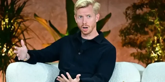 CEO Reddit Nilai AI Overviews Google Belum Bisa Gantikan Peran 10 Tautan Biru bagi Ekosistem Web