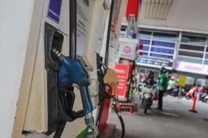 Daftar Harga BBM Pertamina Agustus 2026 Pertamax Turun Rp300 jadi Rp15 950 Liter, Apa Dampaknya?