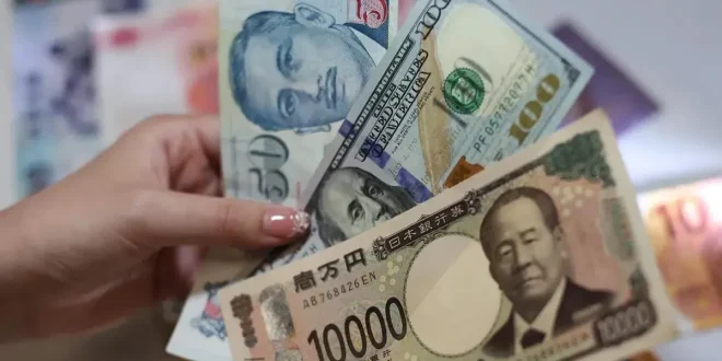 Dolar Melemah ke 157 Yen: Pasar Antisipasi Suku Bunga AS-Jepang Menyempit