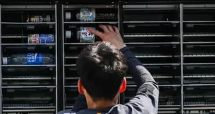 Inovasi Selamatkan Bisnis Vending Machine Jepang, Mesin Kini Tak Hanya Jual Minuman: Membuka Era Baru