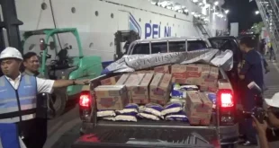 Kapal Pelni Tidar Bawa Bantuan dari Surabaya ke NTT Pasca-Gempa
