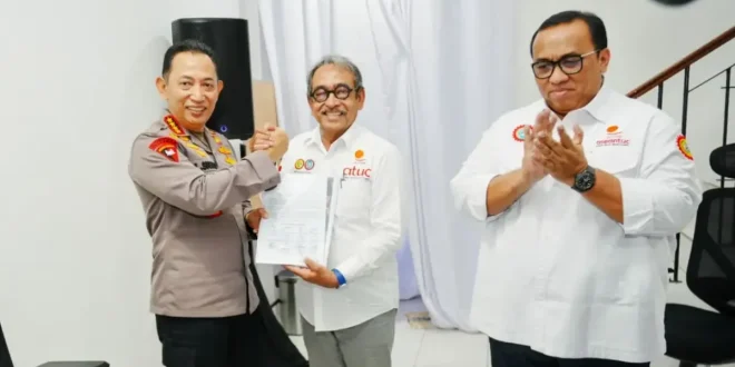 Kapolri Dukung Dialog RUU Ketenagakerjaan Dorong Keseimbangan Kepentingan Buruh dan Pengusaha