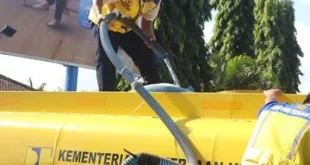 Kementerian PU Salurkan 12 Ribu Liter Air untuk Warga Lombok Barat dalam Waktu Singkat