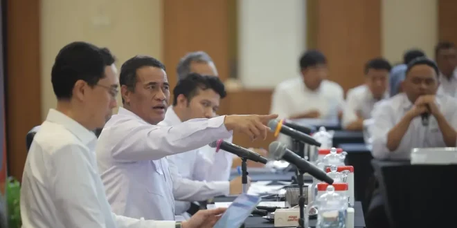 Kepala Bapanas Amran Praktik Perdagangan Curang Rugikan Masyarakat hingga Rp 100 Triliun, Pemerintah Perkuat Pengawasan Mutu Pangan