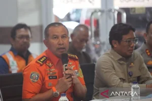 Kepala Basarnas Alihkan Operasi SAR KMP Mutiara Sentosa II Jadi Siaga, Apa Yang Terjadi?