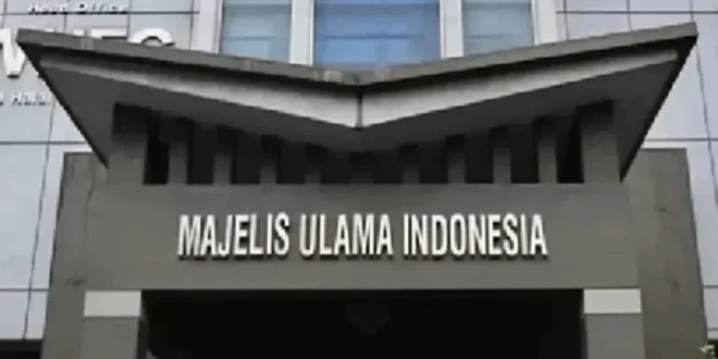 Komisi Fatwa MUI Pria Berpakaian Wanita Haram Meski untuk Rayakan HUT Kemerdekaan: Perlindungan Nilai-Nilai Islam