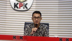 KPK Panggil Anggota DPR RI Anwar Sadad pada Kasus Dana Hibah Jatim: Investigasi Korupsi Pengelolaan Dana Hibah